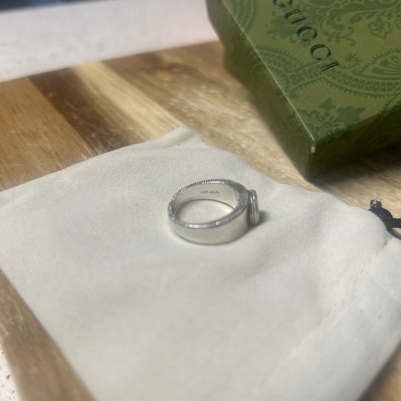 Gucci Silver Ring with Iconic Logo